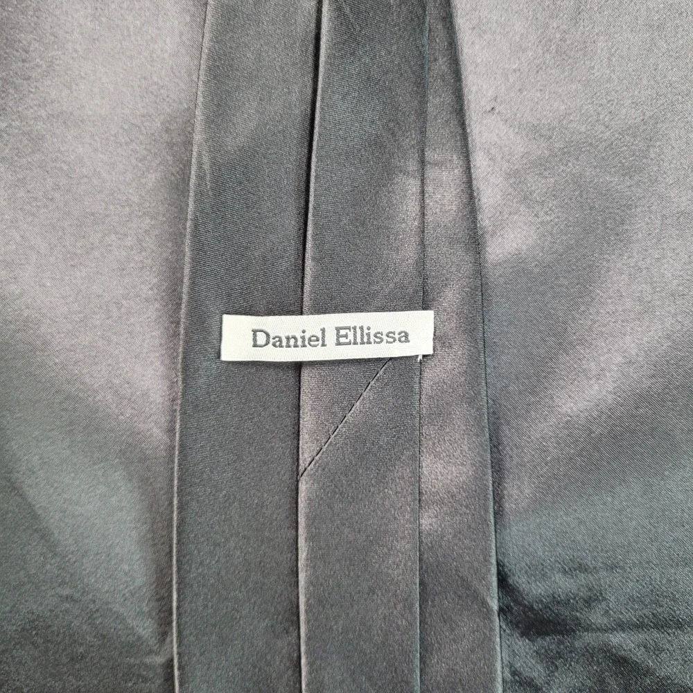 Daniel Ellissa Mens 4 Piece Vest Set Charcoal Grey Formal Tuxedo Medium NWOT‎